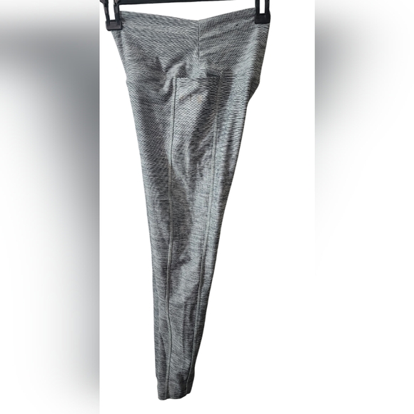 Victoria Secret gray leggings by Pink - Picture 3 of 3